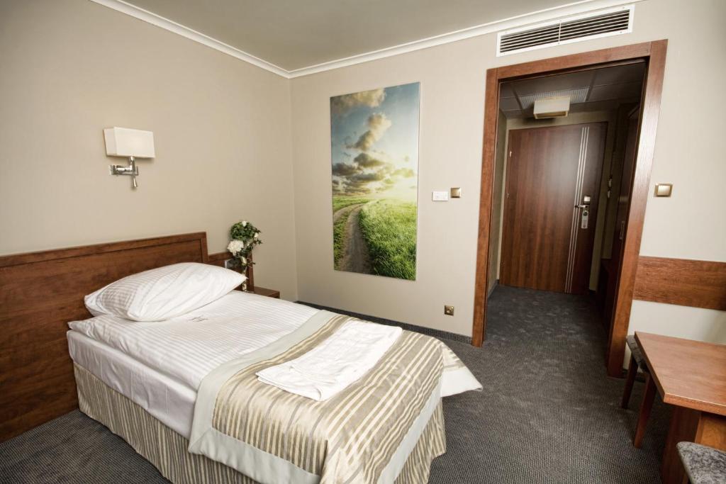 Hotel Badura Wadowice Quarto foto